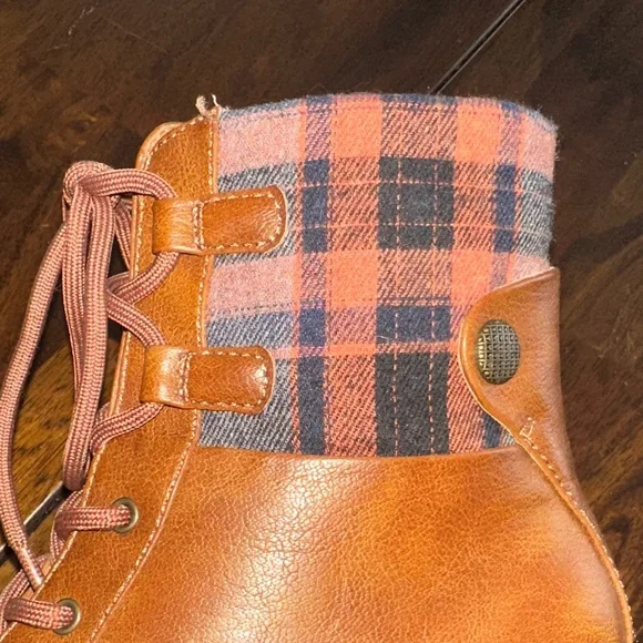 BareTraps Tan and Plaid Lace-Up Boots - Picture 3 of 8